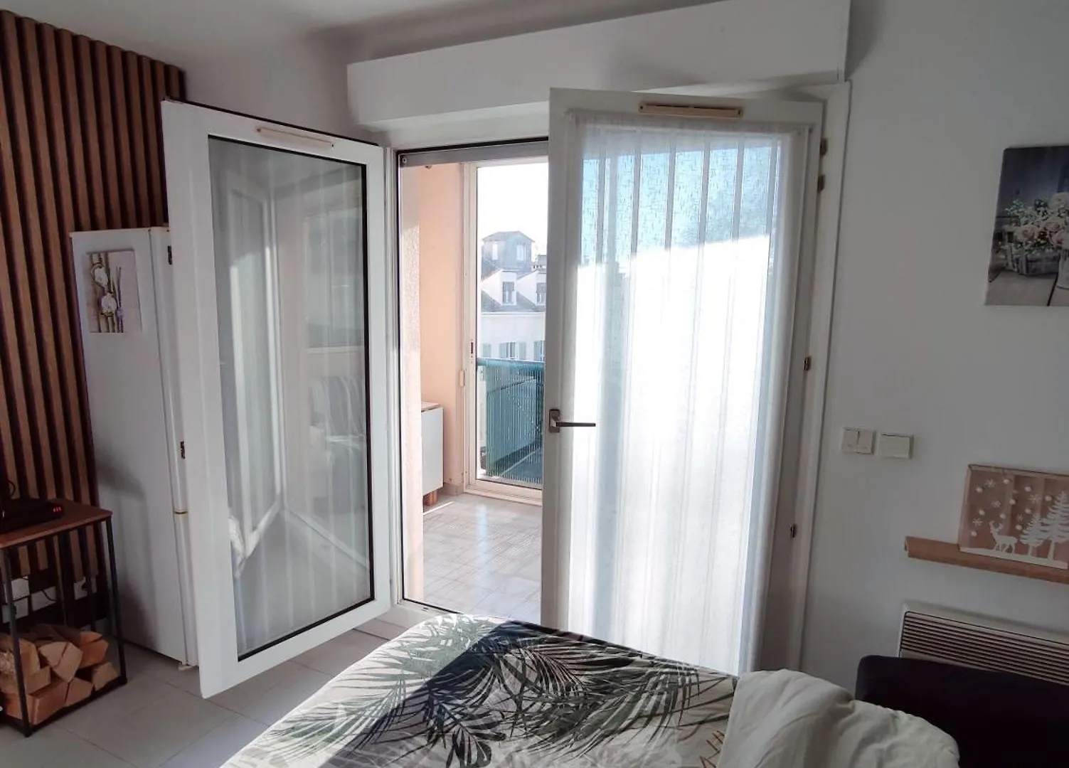 Cannes Center, Beach, Palais Des Festivals, Croisette France